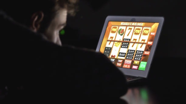 3D augmented reality Monopoly property board with multipliers